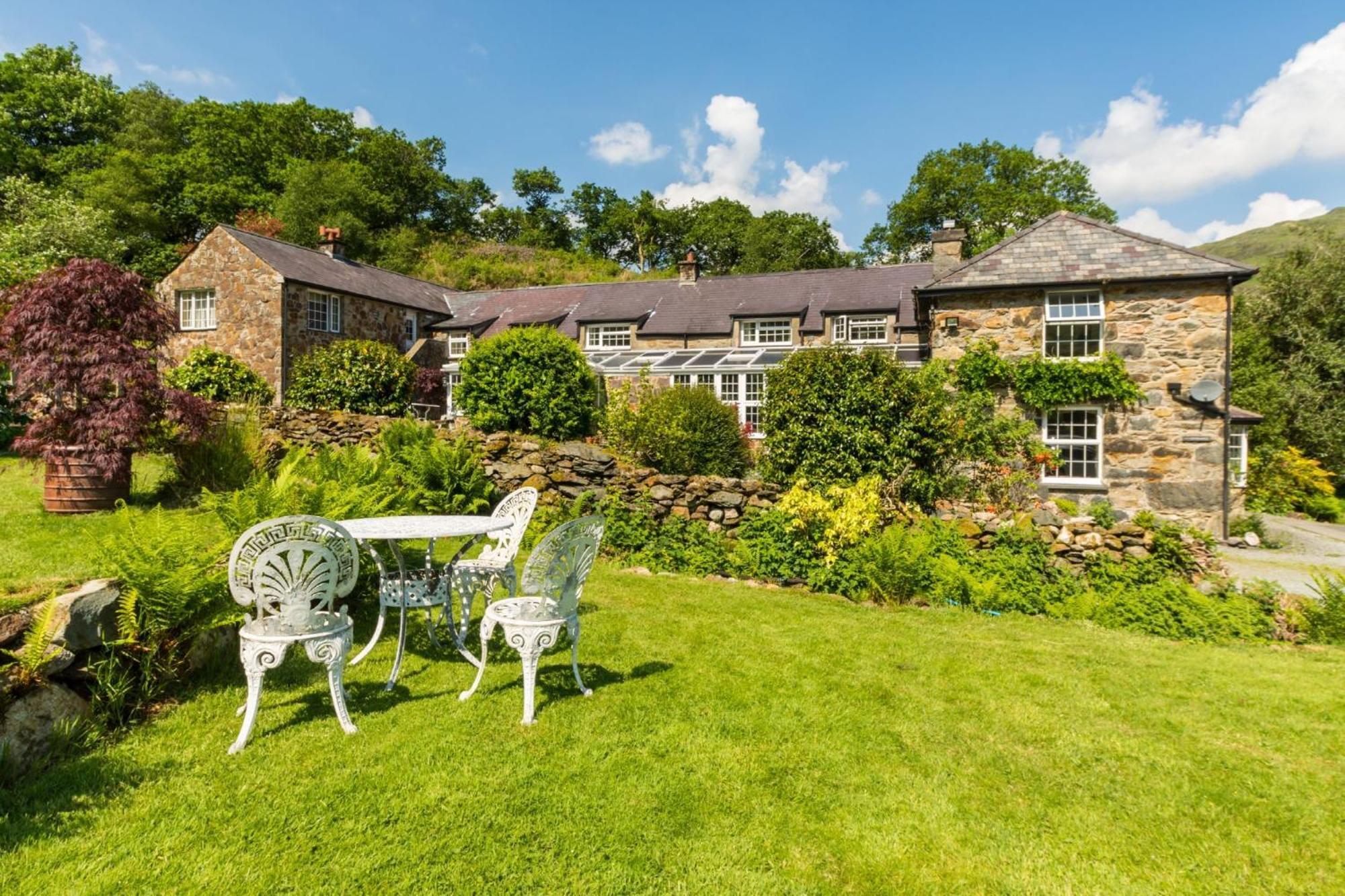 Sygun Fawr Country House Hotel Beddgelert Bagian luar foto